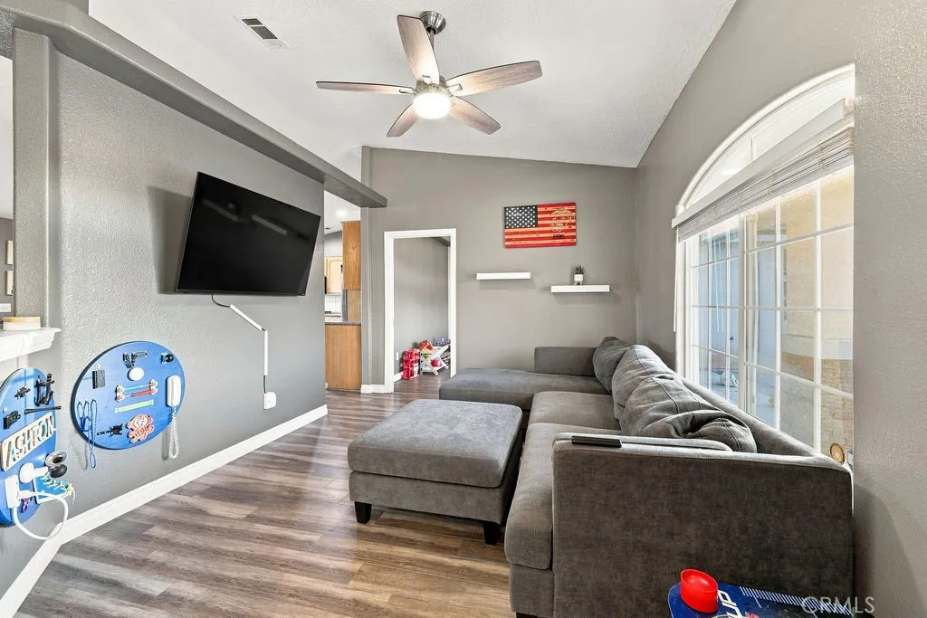 14821 Gayhead Road, Apple Valley, California 92307 — photo 4