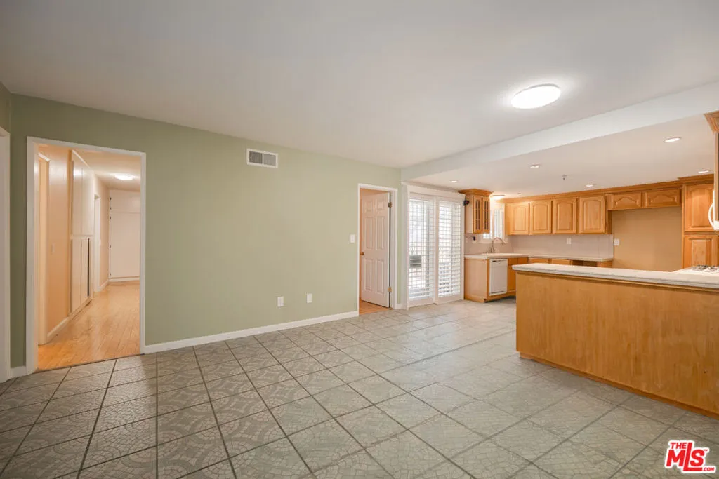 4824 Bartlett Avenue, Rosemead, California 91770 — photo 4