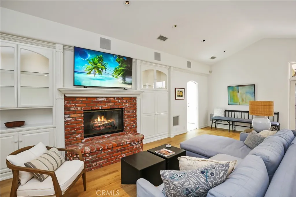 308 Orchid Avenue, Corona Del Mar, California 92625 — photo 5