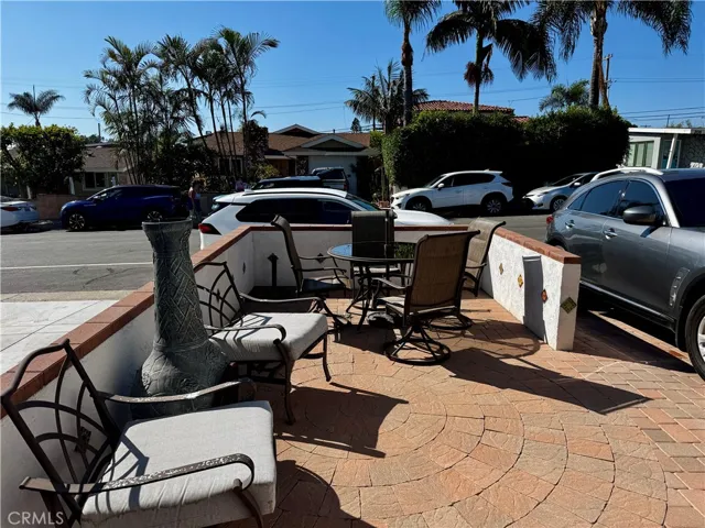 Sitting area.