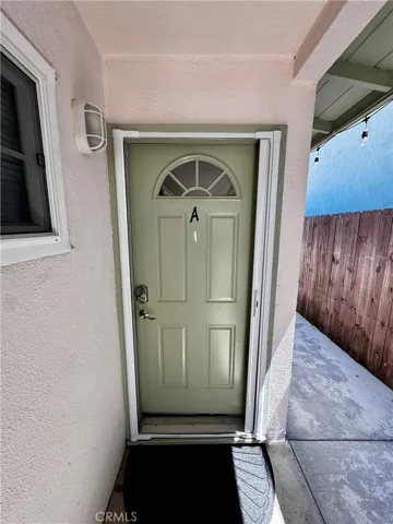 Downstairs Unit A with no steps.