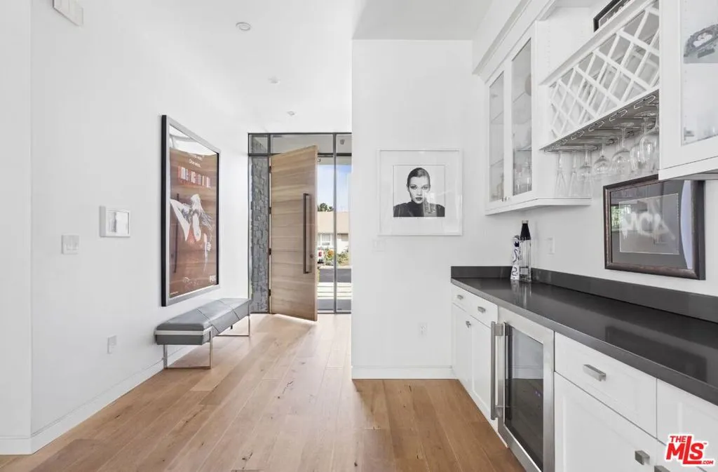 13932 Otsego Street, Sherman Oaks, California 91423 — photo 5