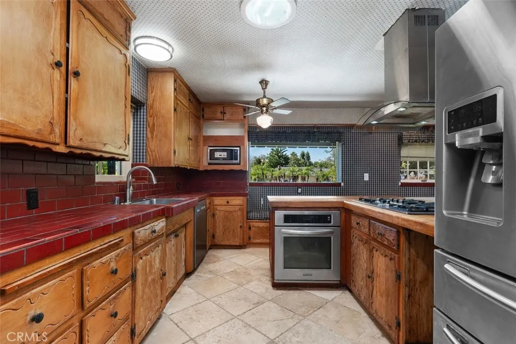 919 W Sharon, Santa Ana, California 92706 — photo 4