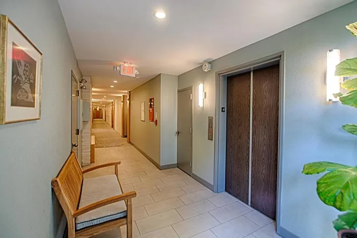 2140 Santa Cruz Avenue B106, Menlo Park, California 94025 — photo 5
