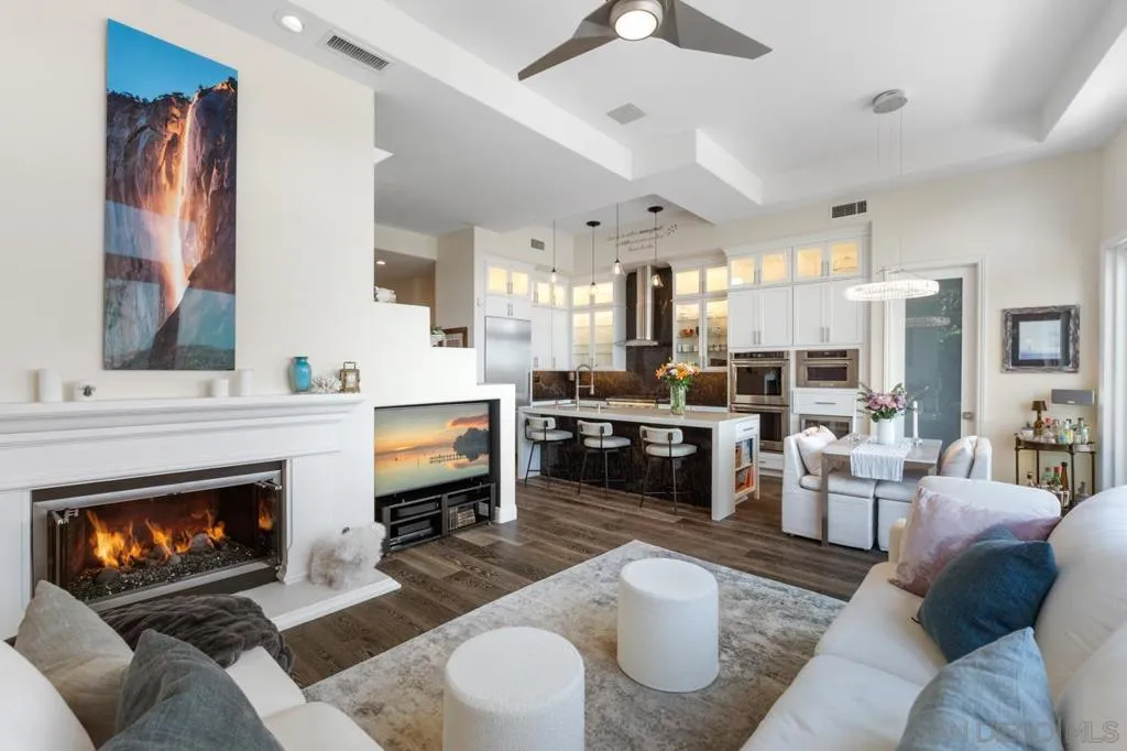, San Diego, California 92130 — photo 4