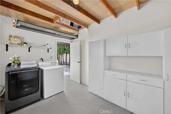 Laundry Room w/ ample storage