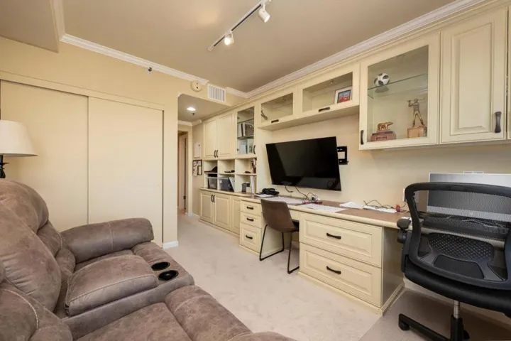 1 Baldwin Avenue 1008, San Mateo, California 94401 — photo 4