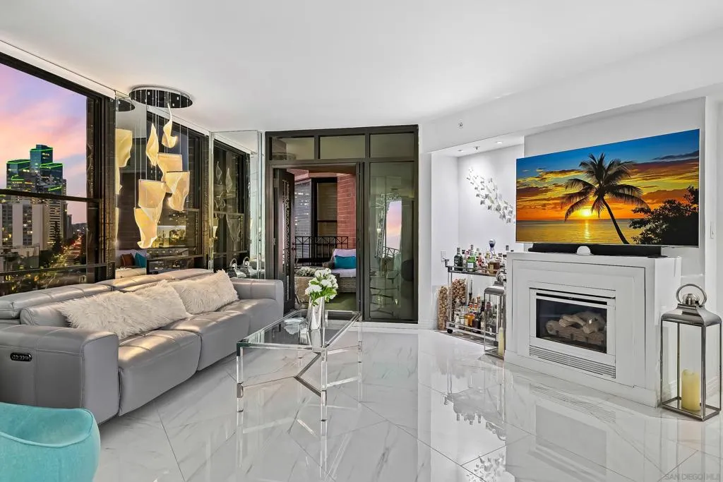 500 W Harbor Drive 1013, San Diego, California 92101 — photo 5