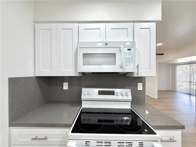 28880 Amersfoot, Sun City, California 92586 — photo 4