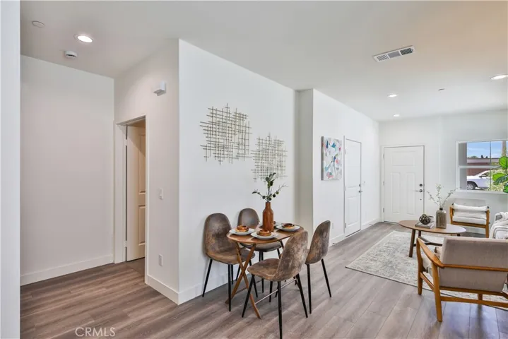 6836 Whitman Avenue, Van Nuys, California 91406 — photo 5