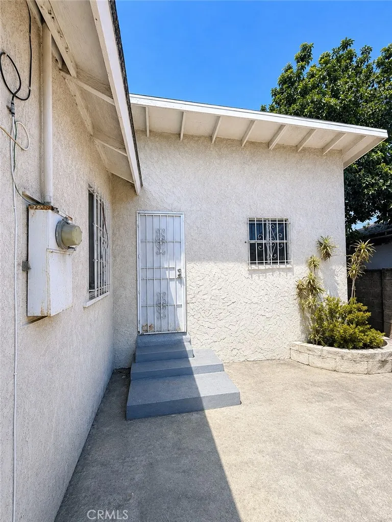 1617 W 58th, Los Angeles, California 90062 — photo 4