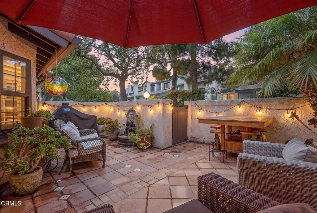 4-web-or-mls-483 Las Palomas Dr -39