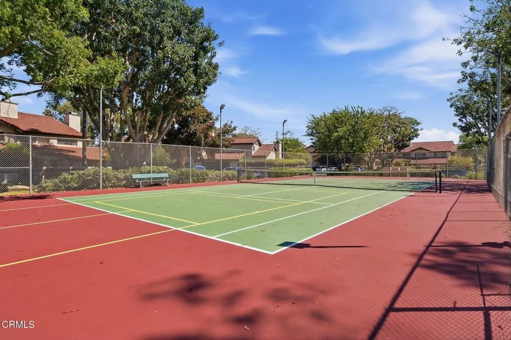 37-web-or-mls-483 Las Palomas Dr -31