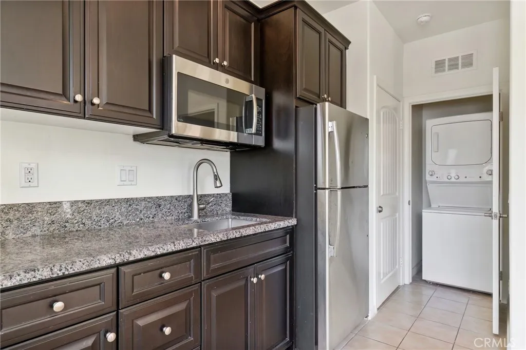 6956 La Rochelle Way, Chino, California 91710 — photo 5