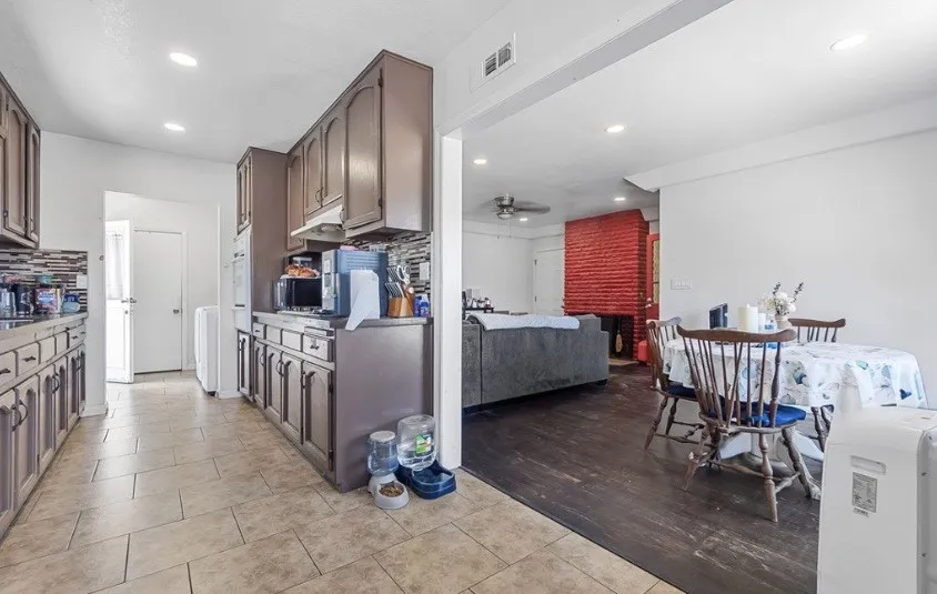 1627 Broad Avenue, Wilmington, California 90744 — photo 4
