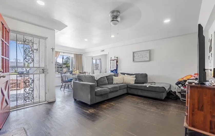 1627 Broad Ave