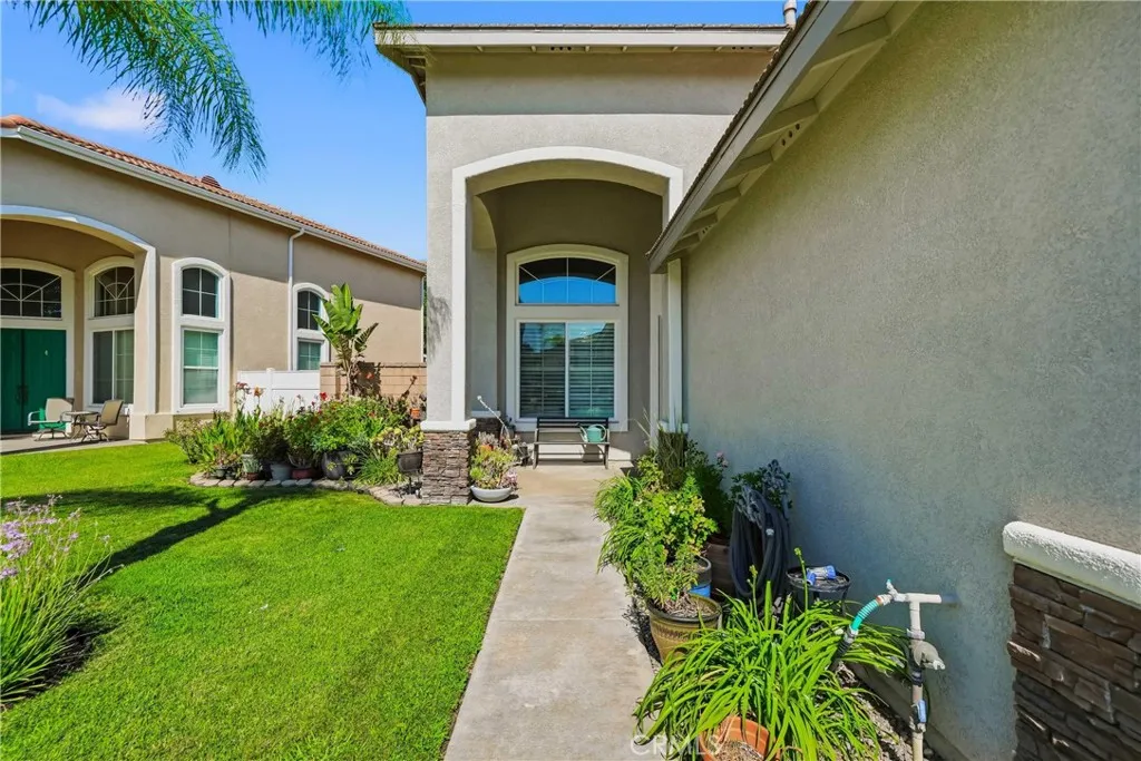 23431 Scooter, Murrieta, California 92562 — photo 5