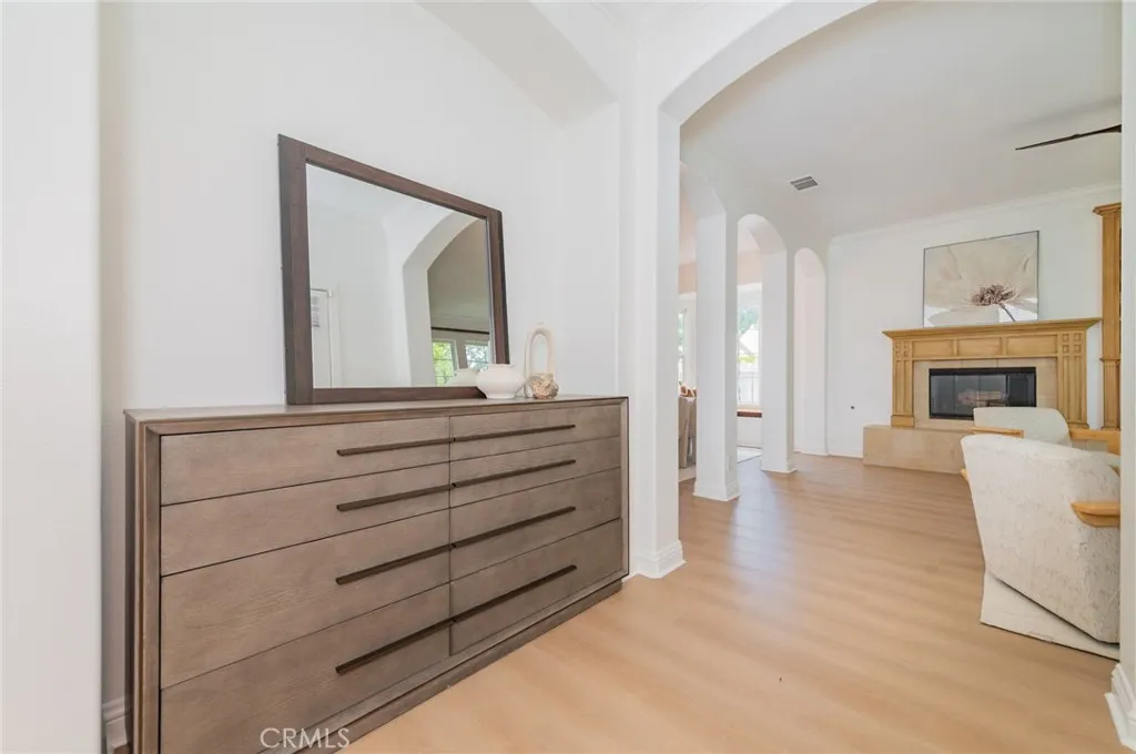 46 Middlebury, Irvine, California 92620 — photo 4