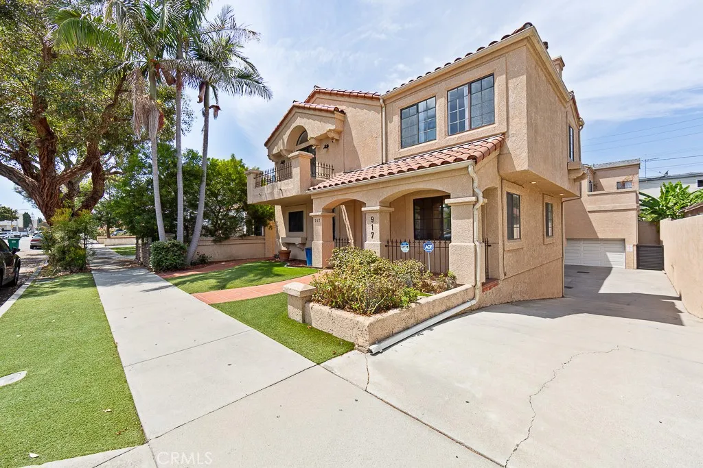 917 Euclid Avenue, Long Beach, California 90804 — photo 4