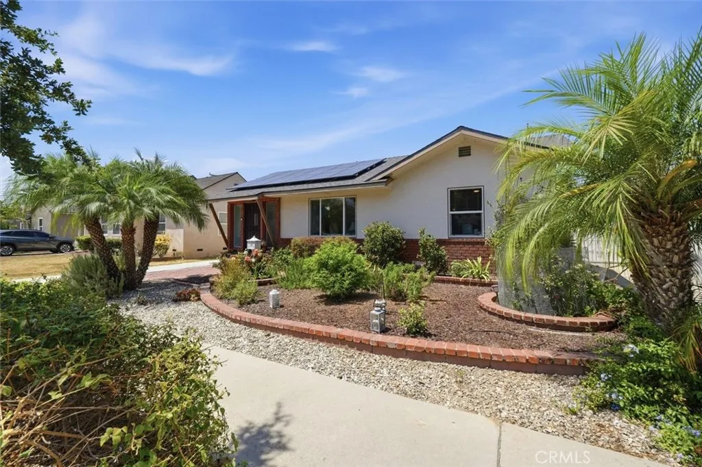 6035 Bonfair Avenue, Lakewood, California 90712 — photo 4