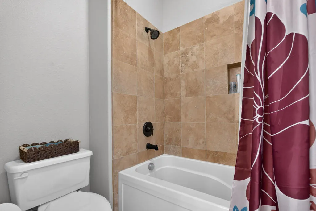 61414 Topaz Drive, La Quinta 61414 Topaz Drive, La Quinta