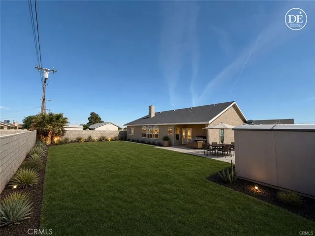 AI-Generated backyard