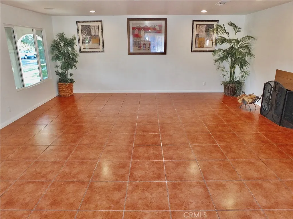 6336 California Avenue, Long Beach, California 90805 — photo 5