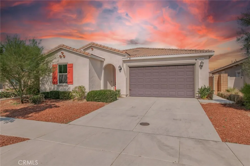 3315 S Primerose Dr