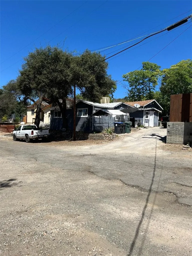 13980 Manakee, Clearlake, California 95422 — photo 5