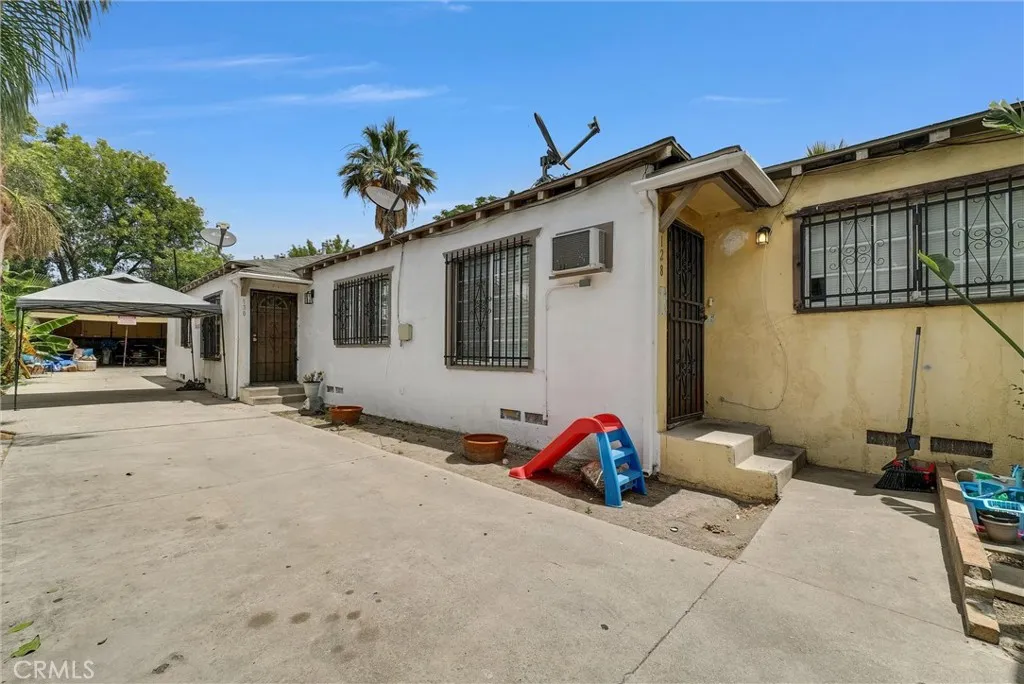 126 W Wabash Street, San Bernardino, California 92405 — photo 5