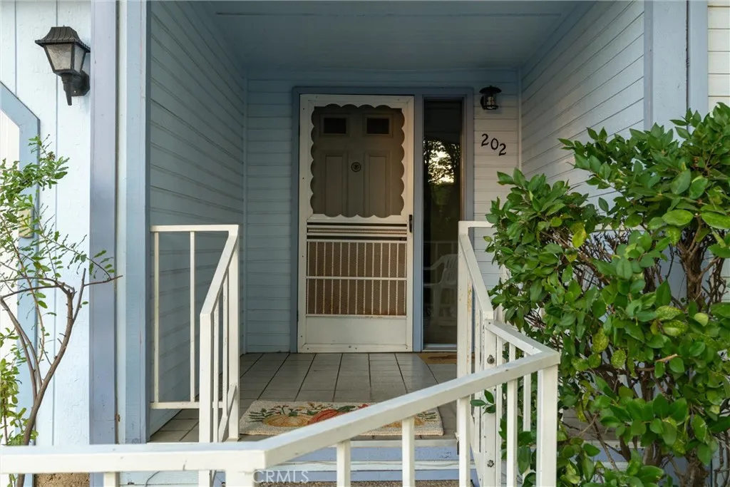 2050 Springfield Drive 202, Chico, California 95928 — photo 4