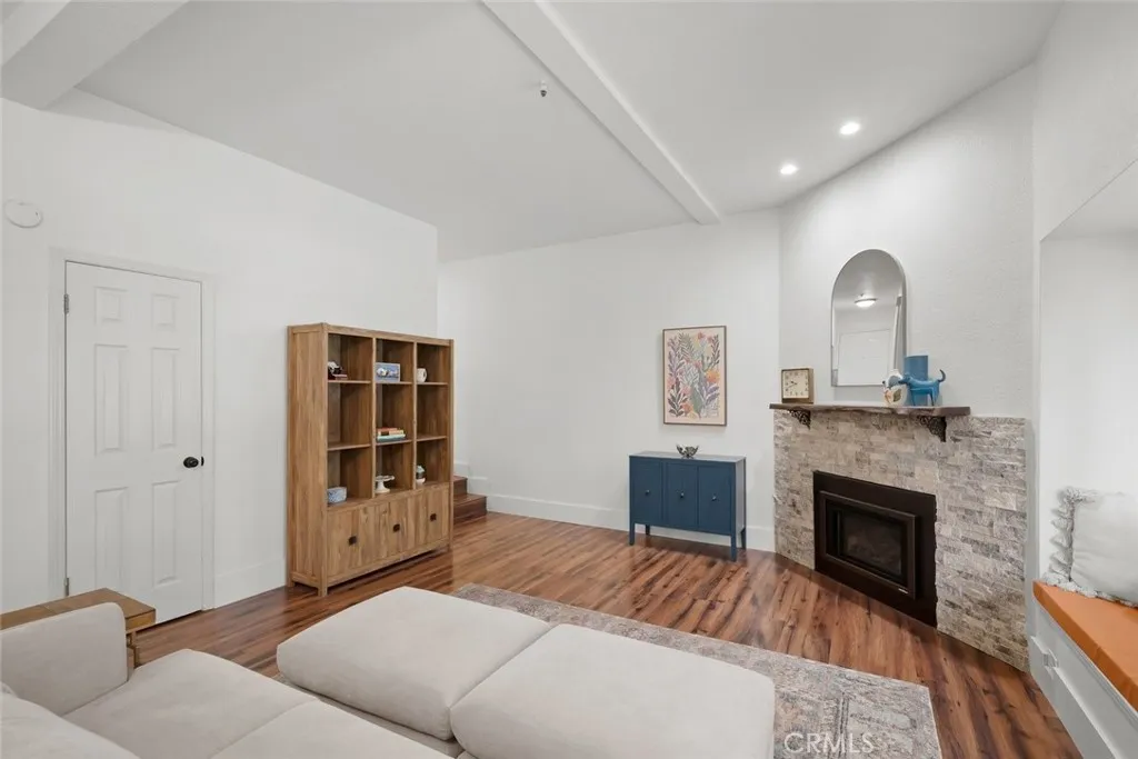 2221 King Court 22, San Luis Obispo, California 93401 — photo 5