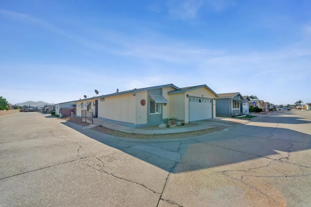 27250 Murrieta Road 364, Menifee, California 92586 — photo 5