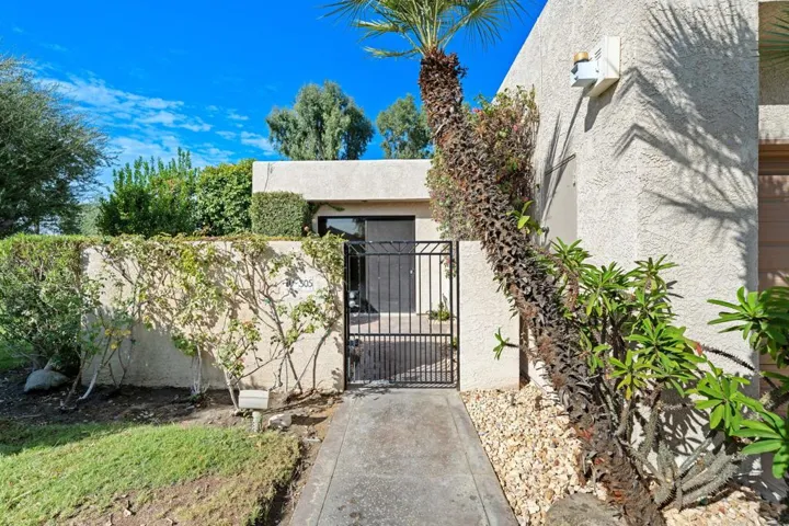 10305 Sunningdale Drive, Rancho Mirage, California 92270 — photo 4