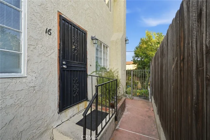 824 S Stoneman Avenue 16, Alhambra, California 91801 — photo 4