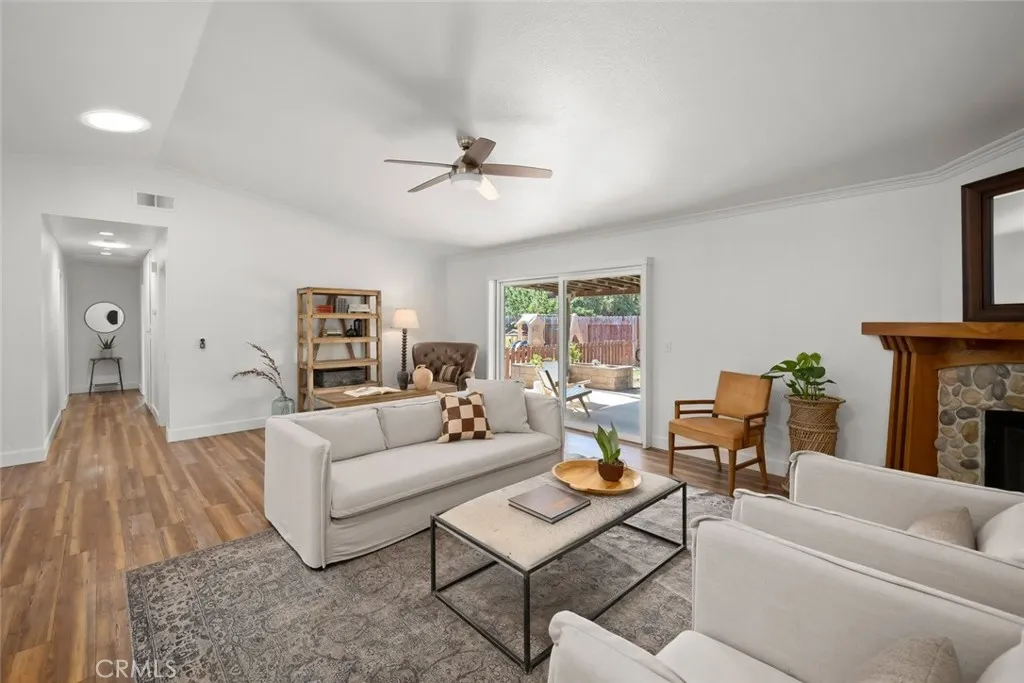 155 Horstman, Templeton, California 93465 — photo 4