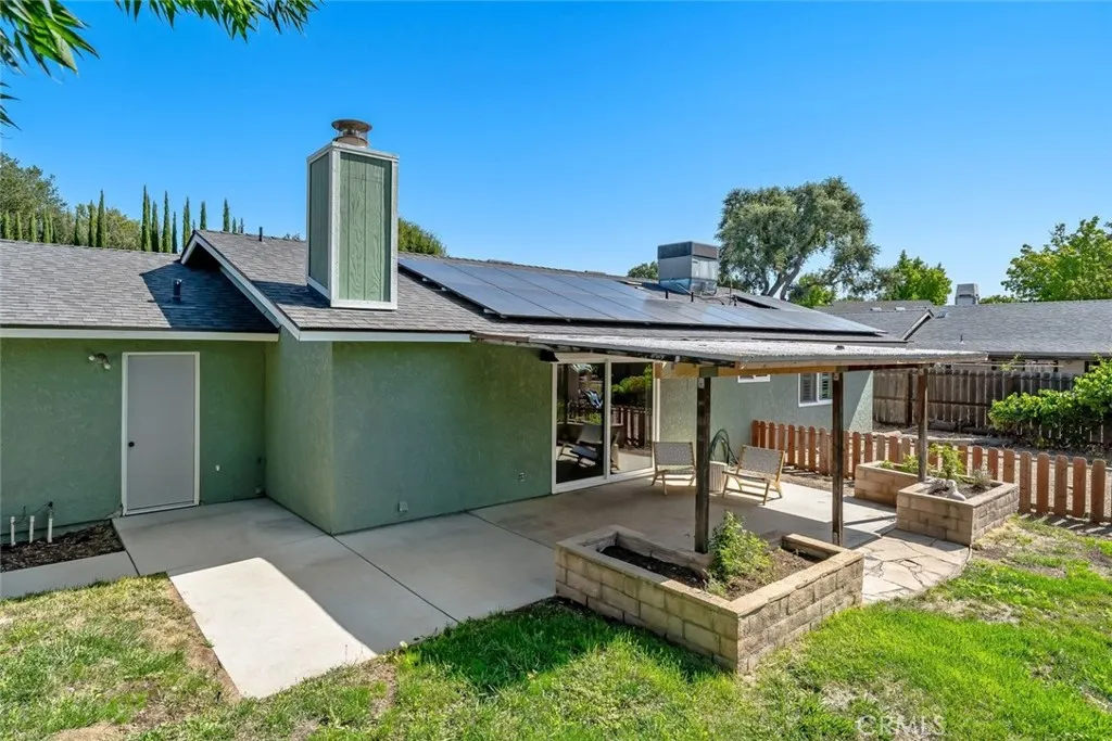 155 Horstman, Templeton, California 93465 — photo 5