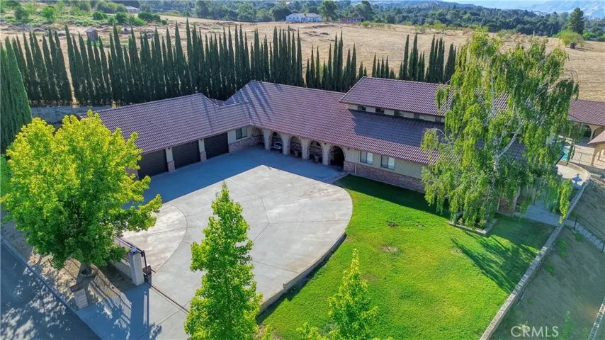 8956 Oak Creek Rd, Cherry Valley, California 92223 — photo 4