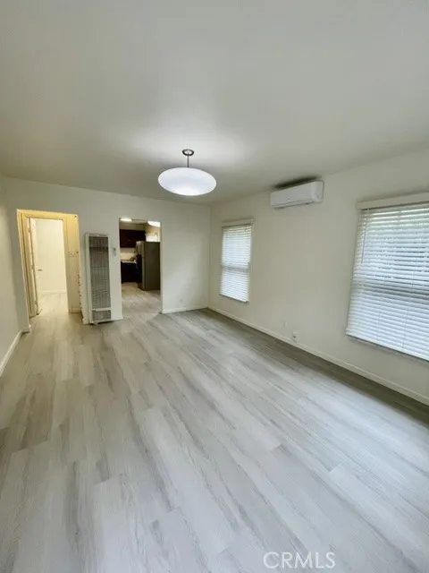 gallery-image 3