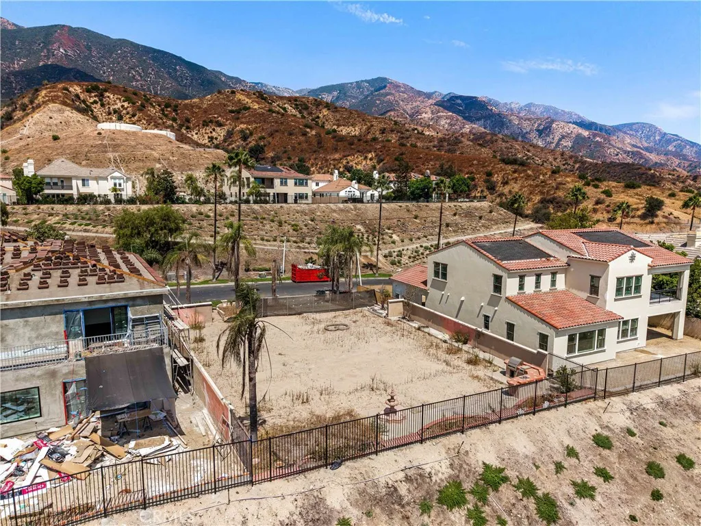 3873 Lilac Canyon Ln, Altadena, California 91001 — photo 5