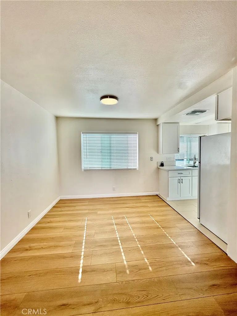gallery-image 3
