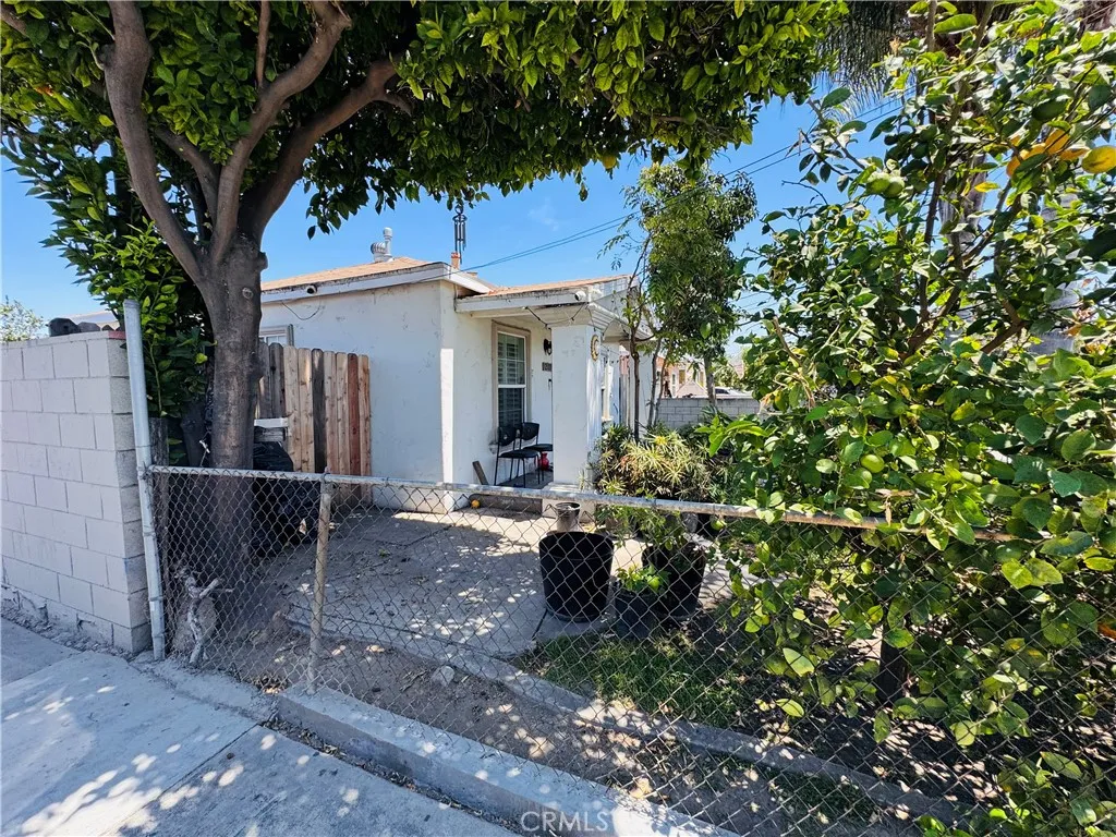 12101 Barnwall, Norwalk, California 90650 — photo 4