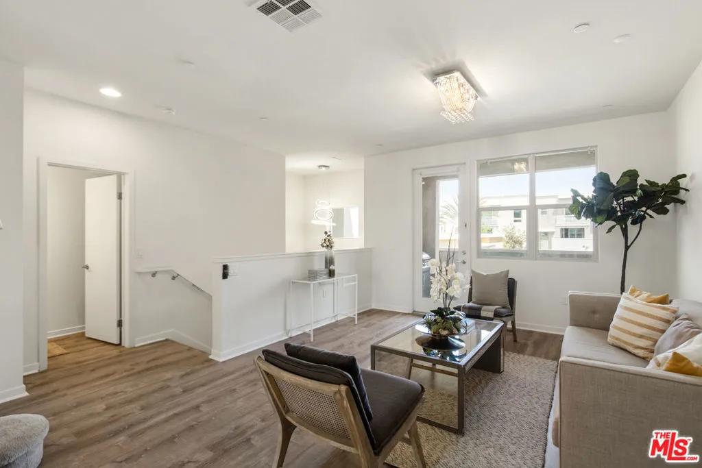 794 Colorado Circle, Carson, California 90745 — photo 4