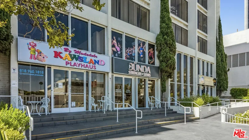 15720 Ventura Boulevard, Los Angeles, California 91436 — photo 5