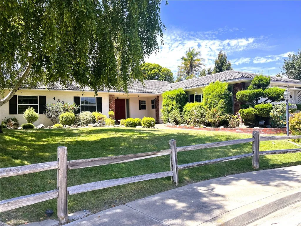 4301 Lynnhurst Cir