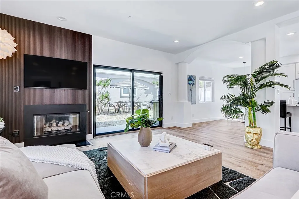 2113 Harriman A, Redondo Beach, California 90278 — photo 4
