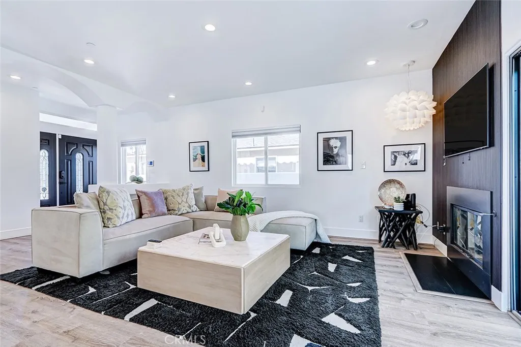 2113 Harriman A, Redondo Beach, California 90278 — photo 5