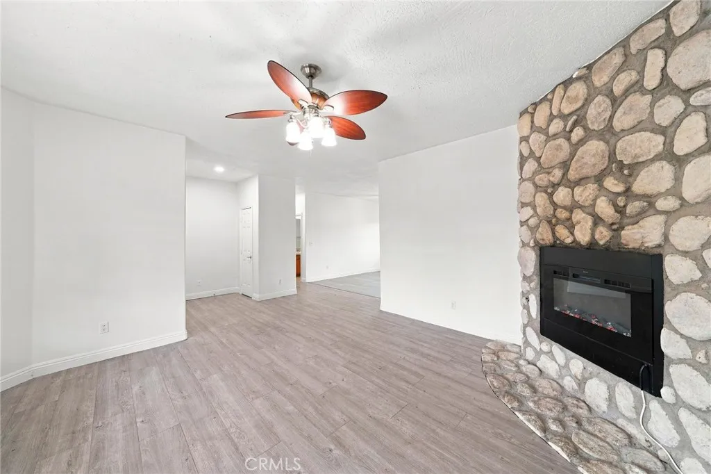 20255 Rimrock Road, Apple Valley, California 92307 — photo 4