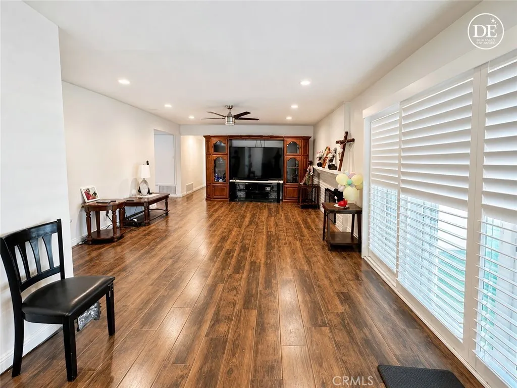 5981 Buchanan, San Bernardino, California 92404 — photo 5
