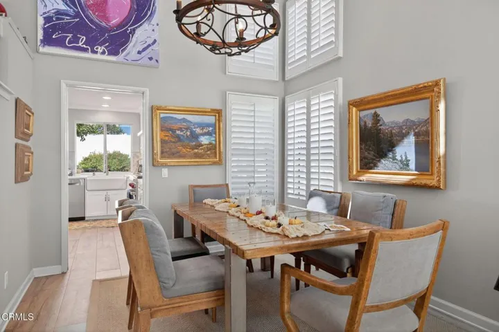 10-web-or-mls-UpmarketMedia_9305Hilliste